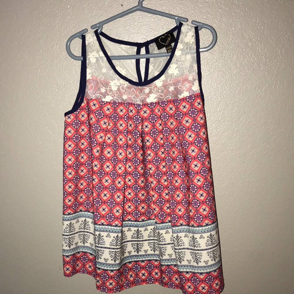 pattern lace shirt